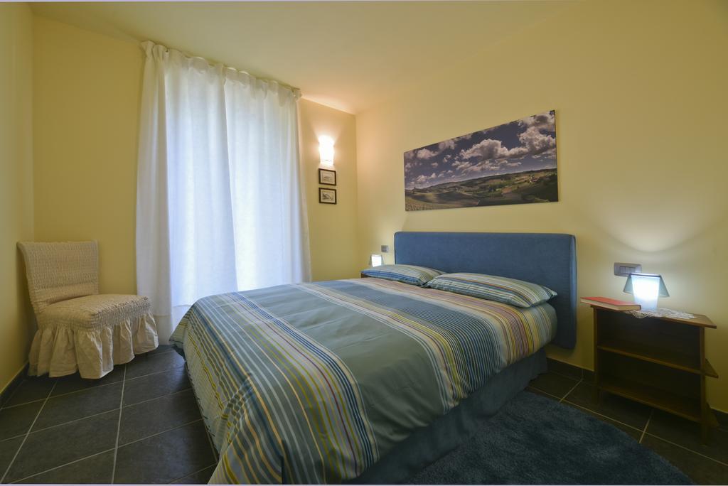 Ferienwohnung Casa Nalin La Morra Zimmer foto